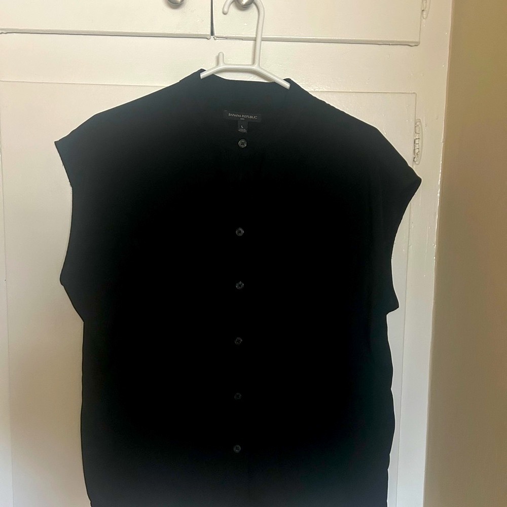 Banana Republic Factory Black Sleeveless Blouse